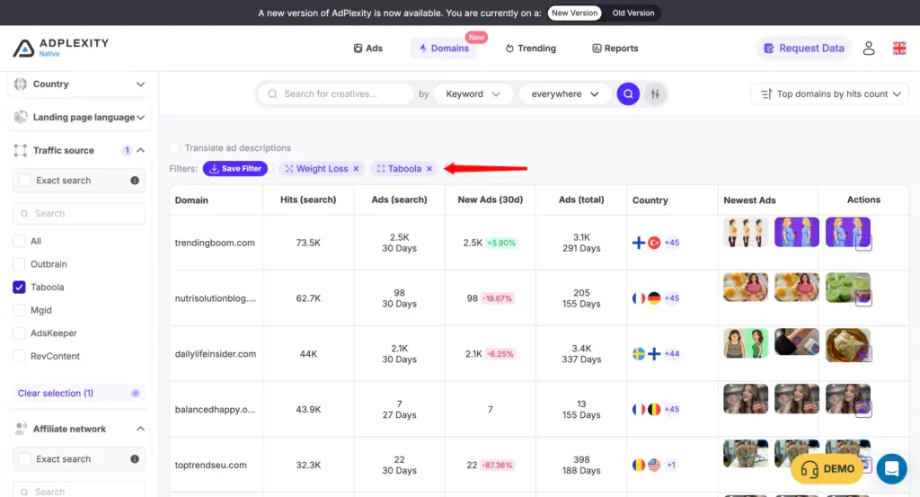 AdPlexity Native Domains view filtered to Taboola showing advertiser ad volume and days running